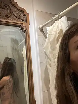 luxxlola online show from 02/03/26, 07:13