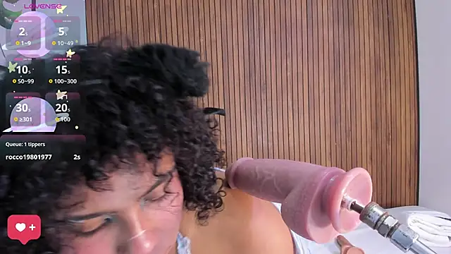 sexy curlylady online show from 04/11/26, 12:04