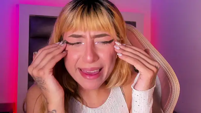 adhalee js online show from 03/30/26, 08:43