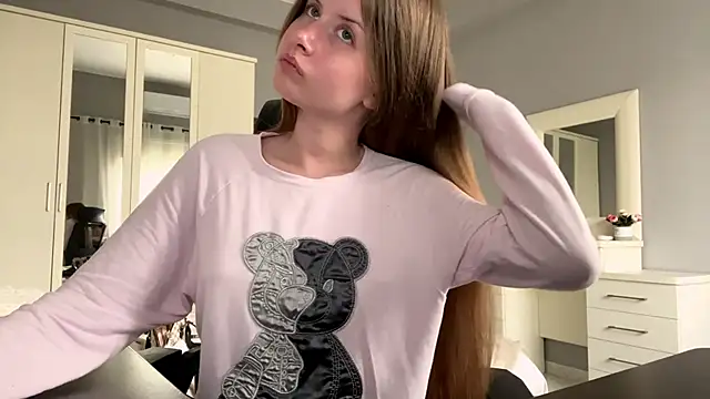 Iuckystar19 online show from 02/02/26, 12:48