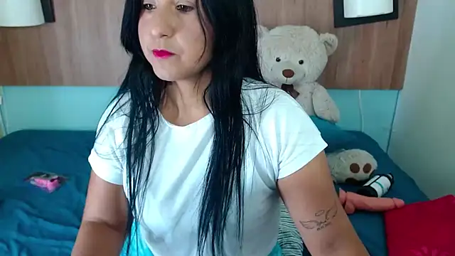 Miia Rosee  online show from 02/17/26, 11:44