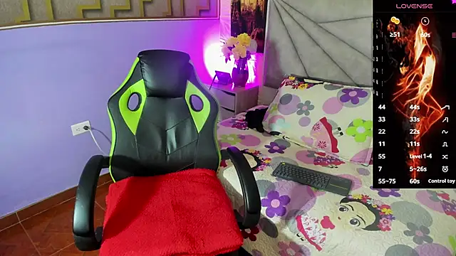 Snapshot of adri_rivera chatting on 02/19/26, 08:16 adri rivera online show from 02/19/26, 08:16