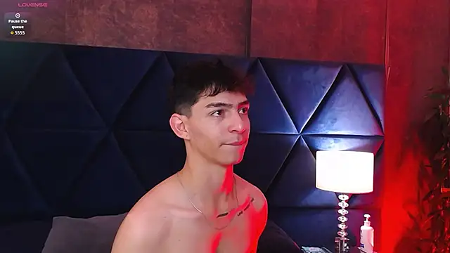 Logan Woods online show from 03/03/26, 05:08