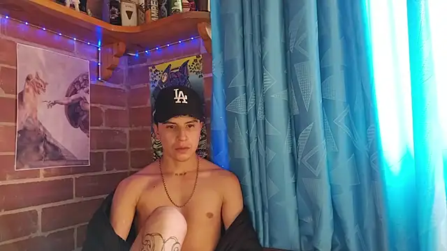 Snapshot of PaulDamico chatting on 02/14/26, 07:21 PaulDamico online show from 02/14/26, 07:21