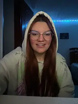 Snapshot of Vixroy7 chatting on 02/07/26, 11:19 Vixroy7 online show from 02/07/26, 11:19