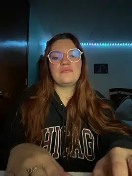 Snapshot of Vixroy7 chatting on 02/24/26, 12:52 Vixroy7 online show from 02/24/26, 12:52