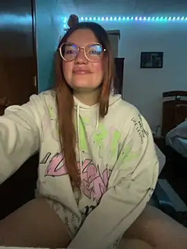 Snapshot of Vixroy7 chatting on 03/01/26, 01:40 Vixroy7 online show from 03/01/26, 01:40