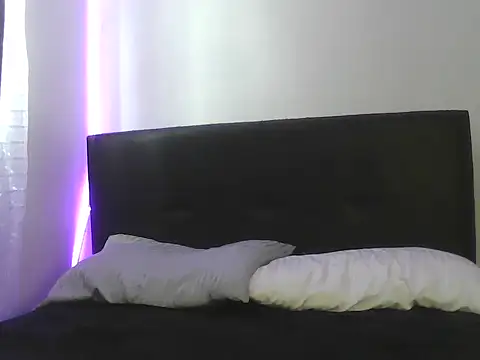 Snapshot of Itsgabyx chatting on 02/11/26, 03:50 Itsgabyx online show from 02/11/26, 03:50