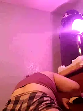 Snapshot of KumKitten1234 chatting on 02/09/26, 06:12 KumKitten1234 online show from 02/09/26, 06:12