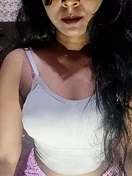 Ayesha Khan1 online show from 04/24/26, 12:40