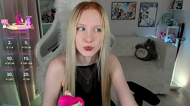 Sia Hart online show from 04/15/26, 05:42