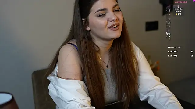 EvaNyx online show from 02/09/26, 07:40