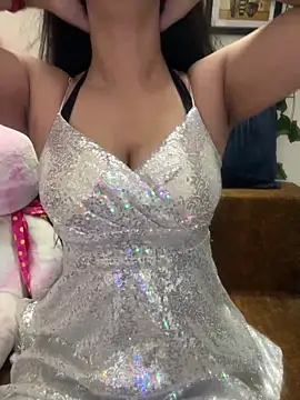 Snapshot of Maahhii chatting on 06/15/26, 10:39 Maahhii online show from 06/15/26, 10:39