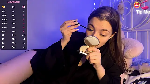 Snapshot of MistressBabe chatting on 02/07/26, 06:11 MistressBabe online show from 02/07/26, 06:11