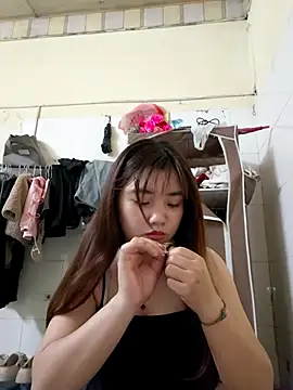 Pinks cool online show from 03/31/26, 08:04