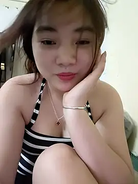 Snapshot of Pinks_cool chatting on 07/03/26, 04:30 Pinks cool online show from 07/03/26, 04:30