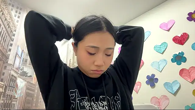 SweetMiaXO online show from 03/13/26, 04:02