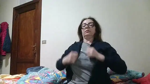 Miasexmilf online show from 05/15/26, 11:45