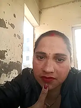 Snapshot of Cute-karisma1234 chatting on 02/20/26, 02:52 Cute-karisma1234 online show from 02/20/26, 02:52