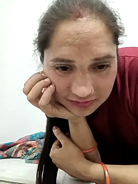 Snapshot of Cute-karisma1234 chatting on 02/27/26, 05:24 Cute-karisma1234 online show from 02/27/26, 05:24