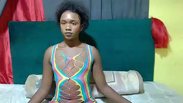 TallHornyTrans online show from 04/06/26, 10:44