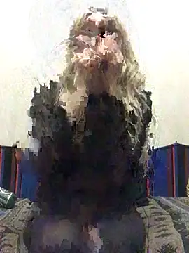 Snapshot of Snejnaya chatting on 03/13/26, 08:04 Snejnaya online show from 03/13/26, 08:04