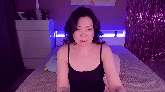 Nancy Wang online show from 02/17/26, 08:48