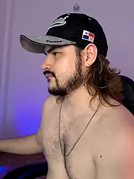 Snapshot of Derek_Vow chatting on 03/01/26, 01:07 Derek Vow online show from 03/01/26, 01:07