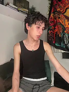 Snapshot of noynxz chatting on 02/06/26, 04:17 noynxz online show from 02/06/26, 04:17