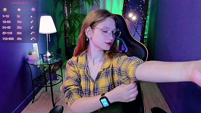 Your lilith  online show from 05/28/26, 06:00