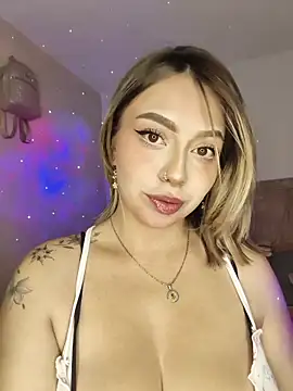 BellaDonna 16 online show from 04/29/26, 11:33