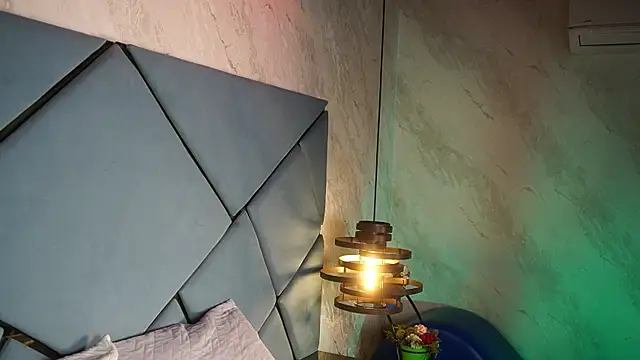 karol sm online show from 04/15/26, 03:02