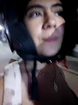 Snapshot of Ailen-cute chatting on 02/05/26, 06:29 Ailen-cute online show from 02/05/26, 06:29