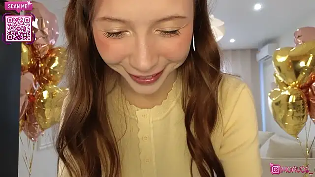 delorathecookiee online show from 02/13/26, 05:47