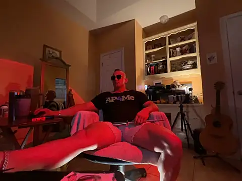 daddydonkey84 online show from 06/04/26, 05:24