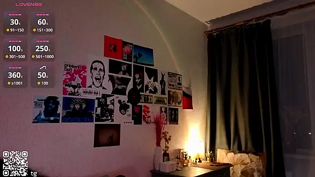 Kendaliby  online show from 02/05/26, 01:21