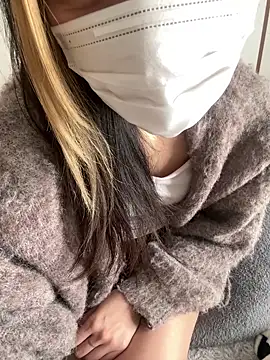 Snapshot of yui__yuichan chatting on 02/04/26, 02:39 yui yuichan online show from 02/04/26, 02:39