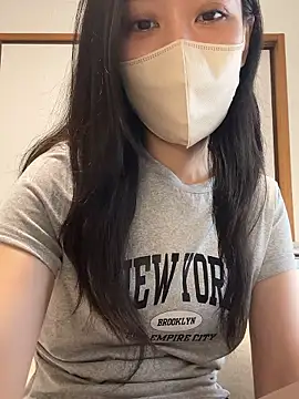 yui  yuichan online show from 07/02/26, 10:49