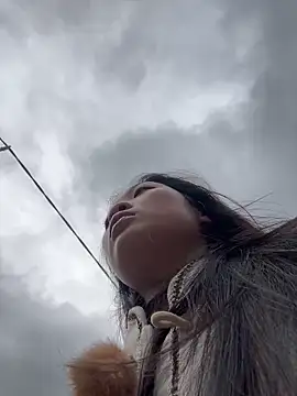 Snapshot of Lyn-be99 chatting on 02/02/26, 09:19 Lyn-be99 online show from 02/02/26, 09:19