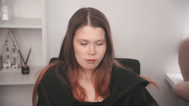 MarnieWootan online show from 03/04/26, 04:51