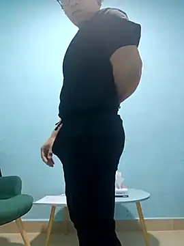 Ryzca online show from 02/07/26, 02:32