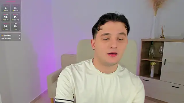 Massimo Fiore online show from 02/09/26, 02:15