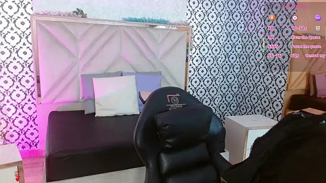 Laulin tay online show from 05/18/26, 04:07