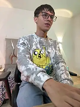 EVAN TAY online show from 02/18/26, 03:13