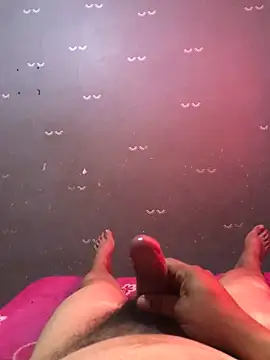 Snapshot of InstantPigweed chatting on 02/23/26, 06:27 InstantPigweed online show from 02/23/26, 06:27