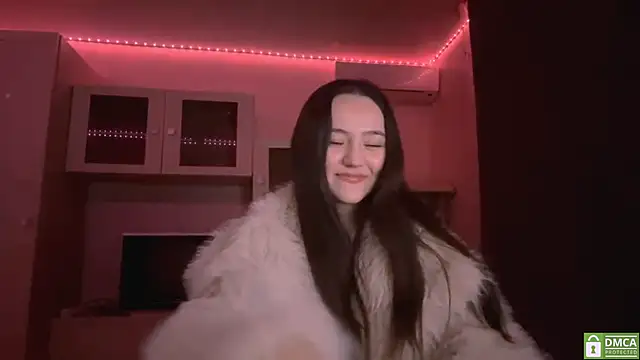 Snapshot of Kiaicatie chatting on 02/13/26, 05:20 Kiaicatie online show from 02/13/26, 05:20