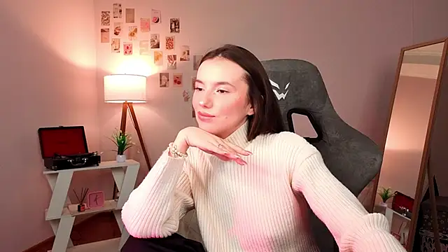 ssandralovin online show from 02/04/26, 04:29