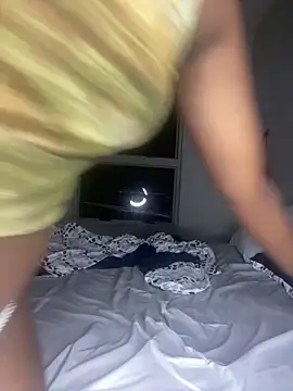 PrimaDonnaxx online show from 02/15/26, 10:50