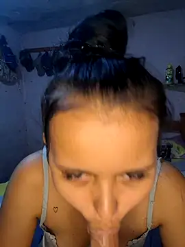 Snapshot of Daniela_Cruz_ chatting on 02/16/26, 07:10 Daniela Cruz online show from 02/16/26, 07:10