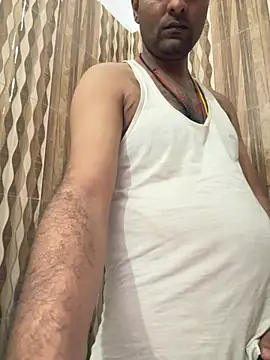 Snapshot of hardlysuck chatting on 02/22/26, 05:30 hardlysuck online show from 02/22/26, 05:30